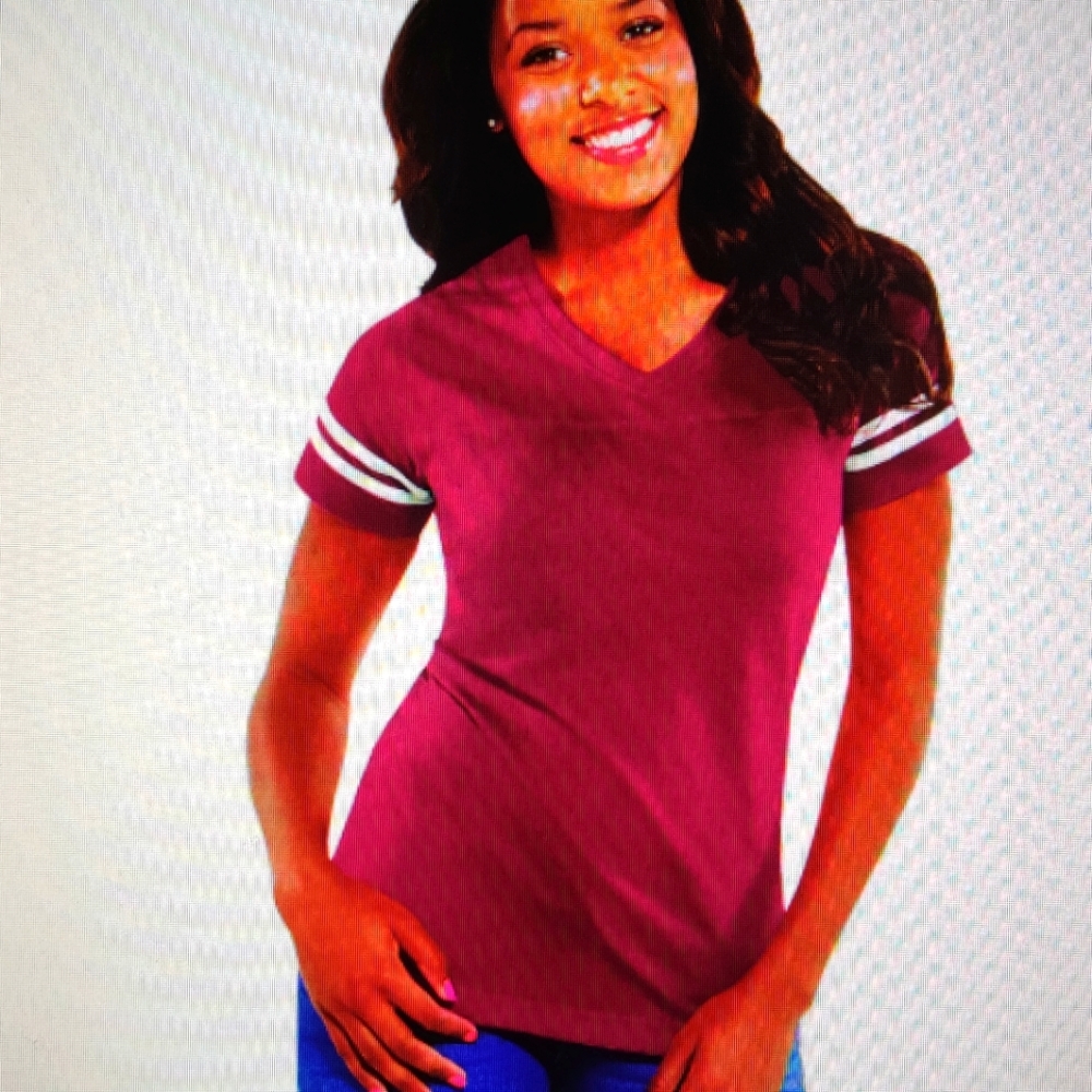 Basic V neck tees